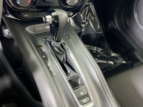 Used 2022 Honda HR-V LX image 16