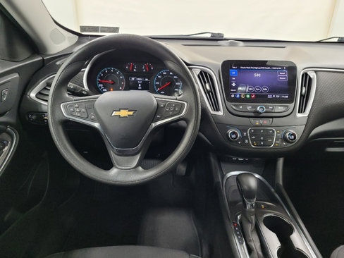 Used 2022 Chevrolet Malibu LT image 22