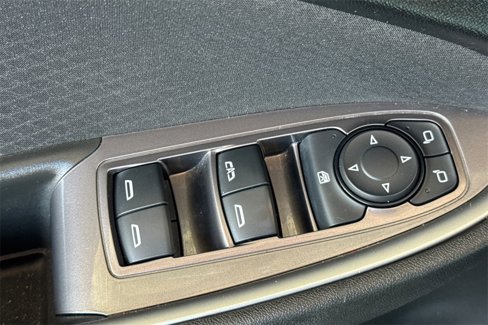 Used 2023 Chevrolet Malibu LT image 16