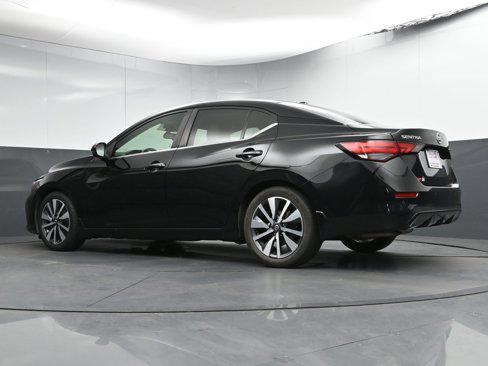 Used 2020 Nissan Sentra SV image 30