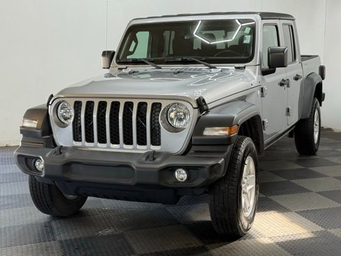 Used 2020 Jeep Gladiator Sport w/ Quick Order Package 24S image 4