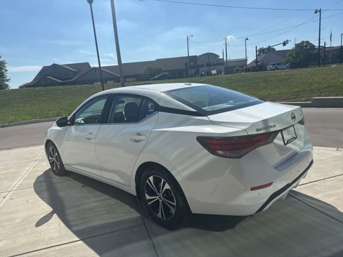 Used 2022 Nissan Sentra SV image 8