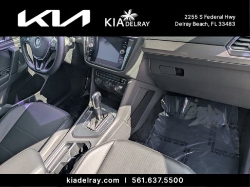Used 2019 Volkswagen Tiguan SE image 32