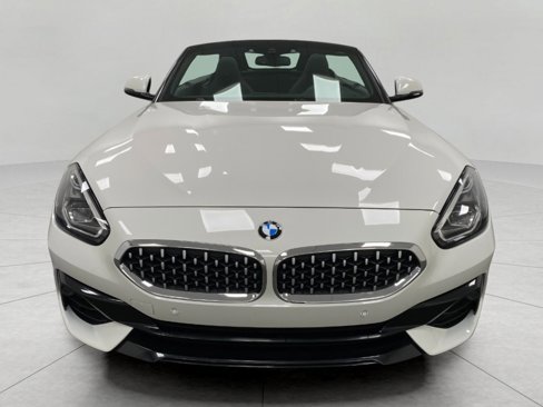 Certified 2022 BMW Z4 sDrive30i w/ Convenience Package image 10