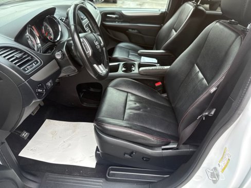 Used 2019 Dodge Grand Caravan GT image 10