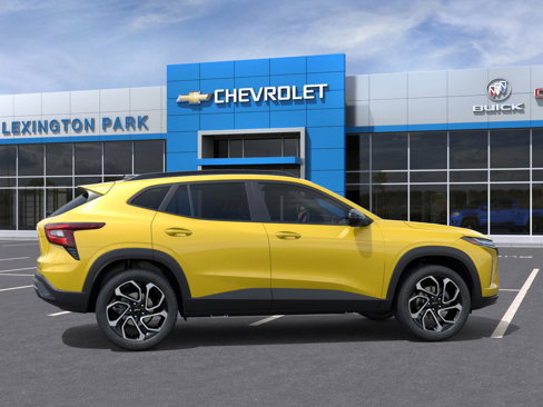 New 2025 Chevrolet Trax RS w/ Sunroof Package image 5