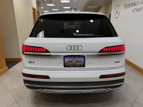 Used 2023 Audi Q7 2.0T Premium image 4