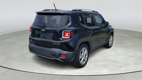 Used 2015 Jeep Renegade Limited image 6