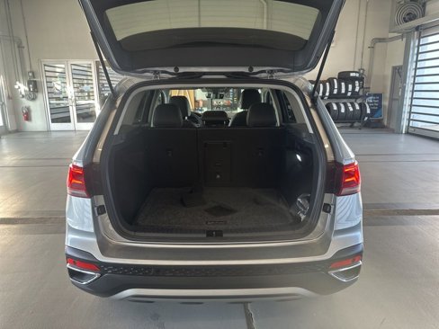 Certified 2024 Volkswagen Taos SEL image 8