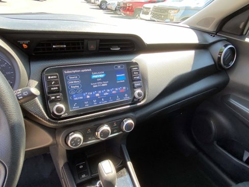 Used 2023 Nissan Kicks SV image 13