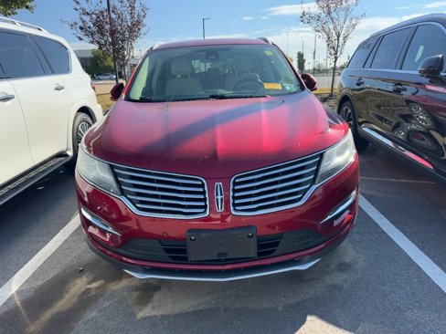Used 2018 Lincoln MKC Reserve image 2