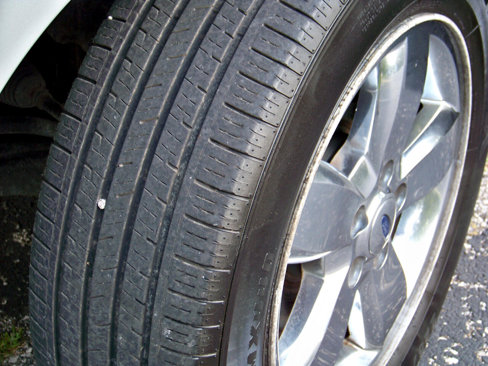 Used 2009 Ford Escape Limited image 25
