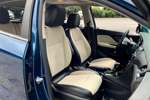 Used 2019 Buick Encore Preferred image 28