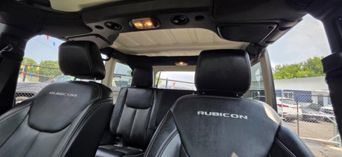 Used 2015 Jeep Wrangler Unlimited Rubicon image 21