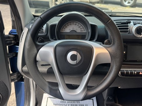 Used 2009 smart fortwo passion image 13
