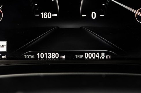 Used 2018 BMW 530i xDrive image 32