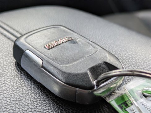 Used 2020 GMC Terrain SLT image 32