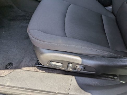 Used 2022 Chevrolet Malibu LT image 17