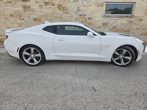 Used 2016 Chevrolet Camaro SS image 10