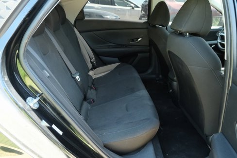 Used 2024 Hyundai Elantra SE image 24