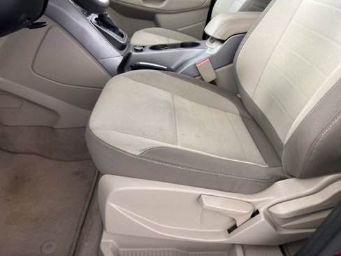 Used 2014 Ford C-MAX SE w/ Equipment Group 202A image 16
