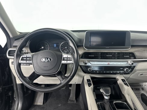 Used 2021 Kia Telluride EX w/ EX Premium Package image 3