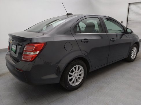 Used 2019 Chevrolet Sonic LT w/ Convenience Package image 10
