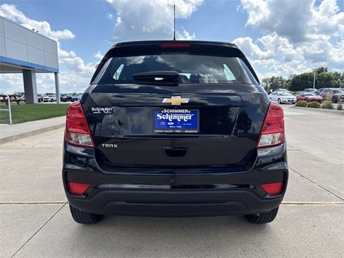 Used 2020 Chevrolet Trax LS image 7