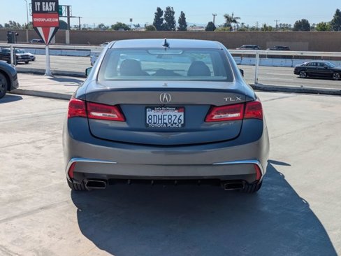 Used 2018 Acura TLX V6 image 9