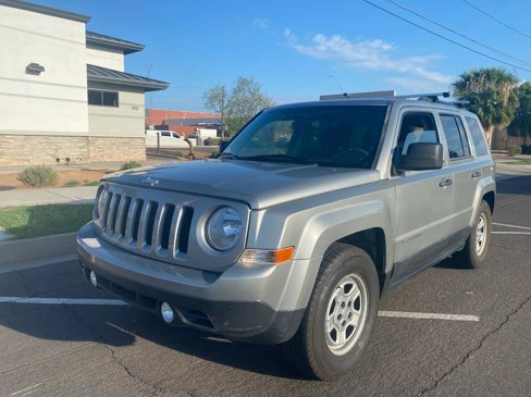 Used 2015 Jeep Patriot Sport image 37