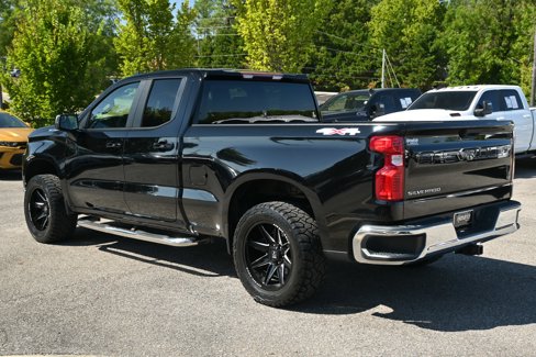 Used 2020 Chevrolet Silverado 1500 LT w/ Trailering Package image 12