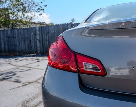 Used 2010 INFINITI G37 Journey w/ Premium Pkg image 10
