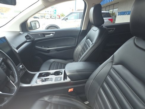 Used 2021 Ford Edge SEL w/ Cargo Accessory Package image 7