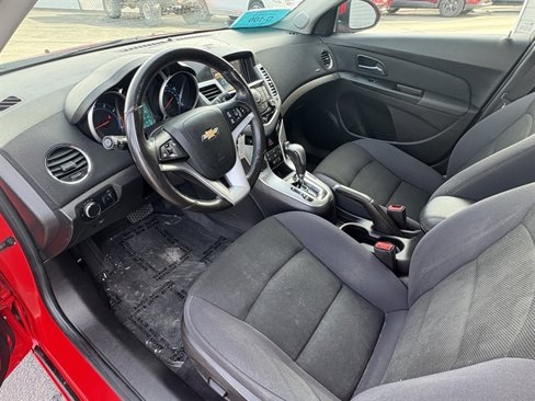 Used 2014 Chevrolet Cruze LT image 21