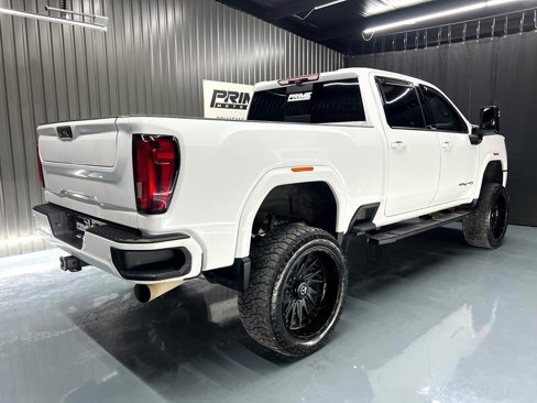 Used 2020 GMC Sierra 2500 AT4 w/ AT4 Premium Package image 3