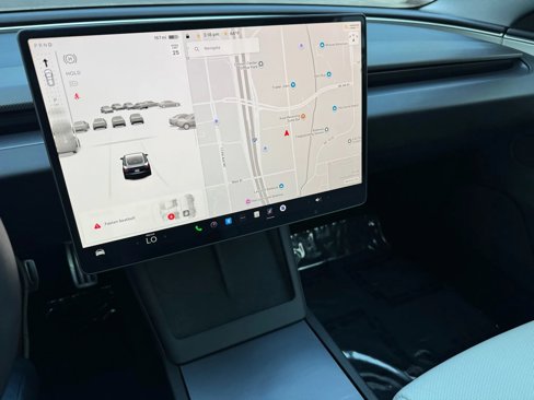 Used 2024 Tesla Model 3 Performance image 44