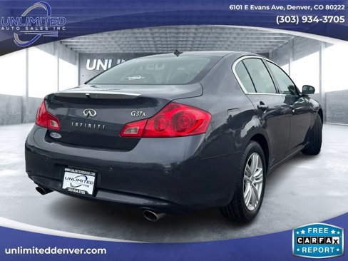 Used 2012 INFINITI G37 x w/ Premium Pkg image 3