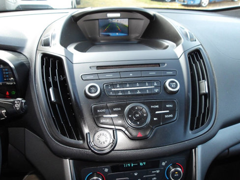 Used 2017 Ford C-MAX SE image 13