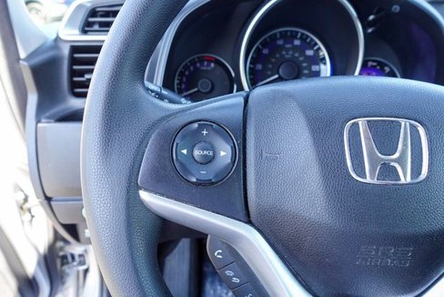 Used 2020 Honda Fit LX image 17