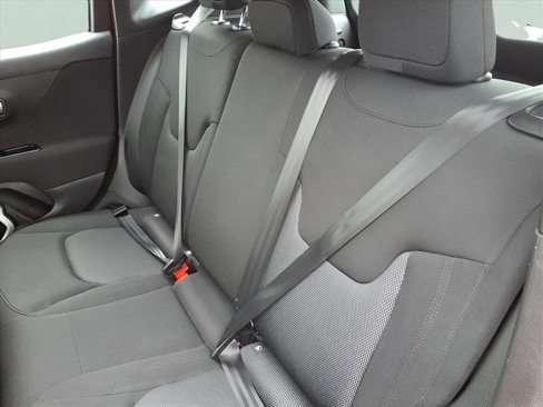 Used 2019 Jeep Renegade Sport w/ UConnect 7.0 Group image 6