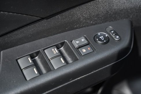 Used 2015 Honda CR-V LX image 35