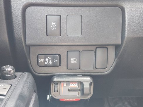 Used 2020 Toyota Tacoma SR image 21