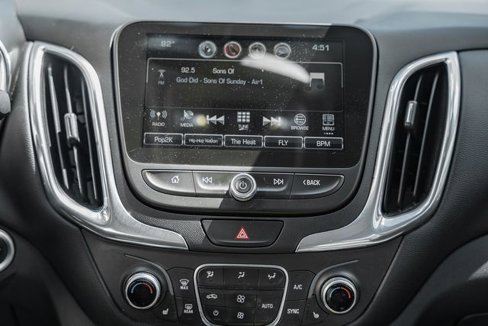 Used 2018 Chevrolet Equinox LT w/ Sun & Infotainment Package image 24