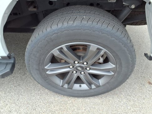 Used 2023 Ford F150 XLT w/ Equipment Group 302A High image 8
