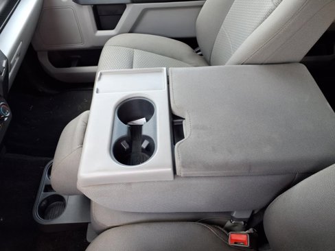 Used 2018 Ford F150 XLT w/ Equipment Group 302A Luxury image 15