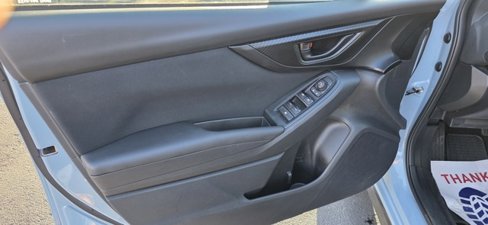 Used 2021 Subaru Crosstrek 2.0i image 8
