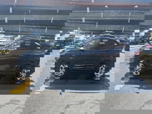Certified 2024 Ford Escape Active w/ Tech Pack #1 image 8