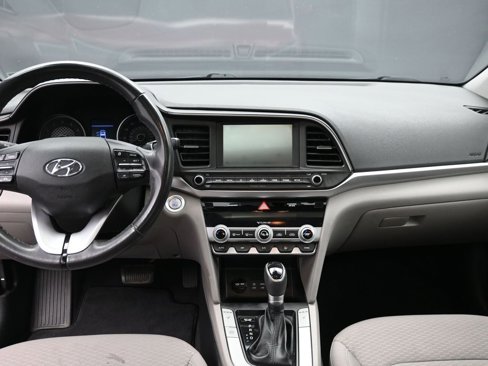 Used 2020 Hyundai Elantra Value Edition image 14