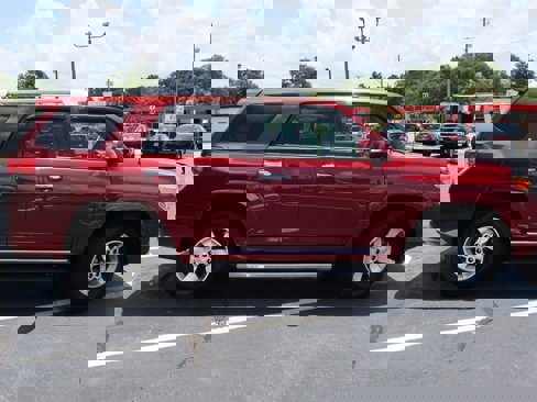 Used 2012 Toyota 4Runner SR5 image 5