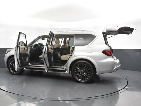 Used 2022 INFINITI QX80 Premium Select w/ All-Season Package image 39
